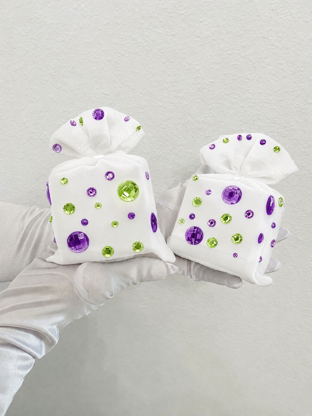 Holiday Luxury Candy Poppers