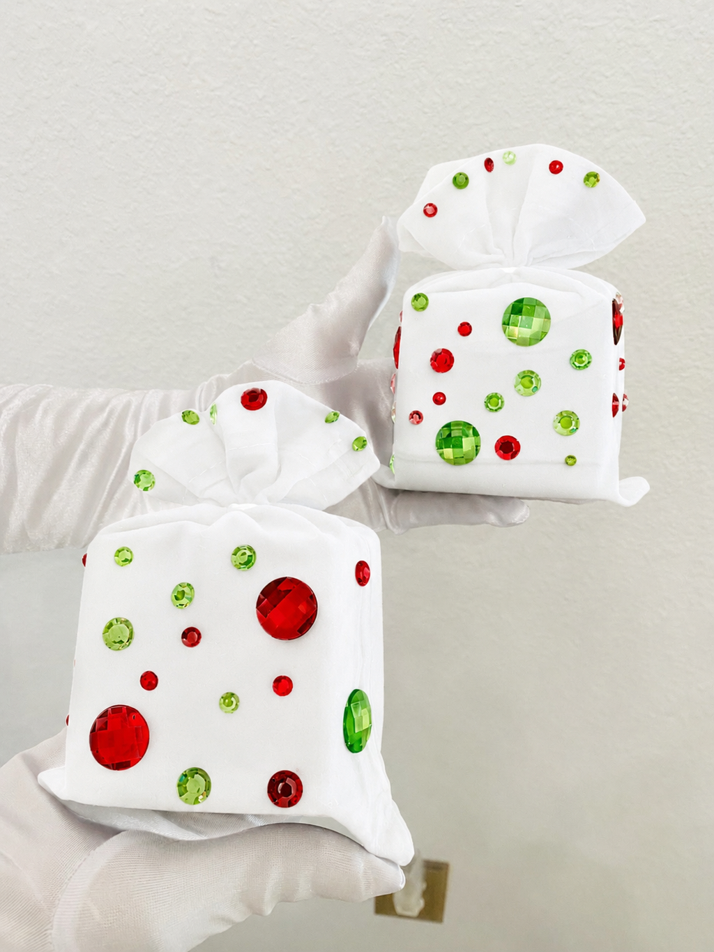 Holiday Luxury Candy Poppers