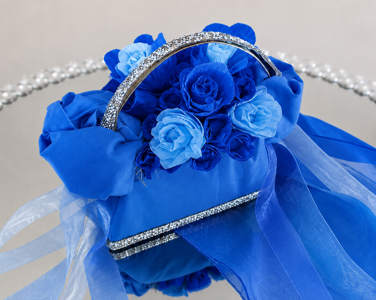 Luxury Mini Lollipop Rose Dress Bouquet