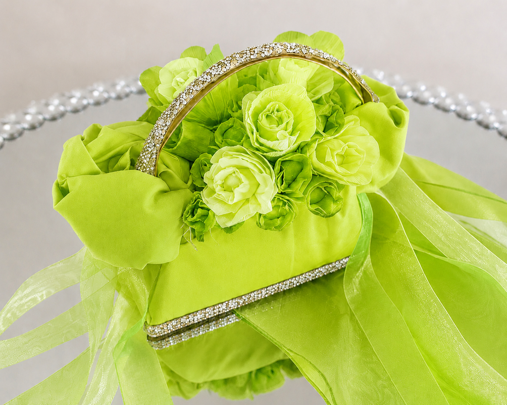 Luxury Mini Lollipop Rose Dress Bouquet